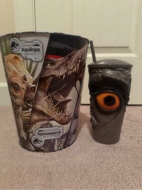 Jurassic Spinosaurus Popcorn Bucket with Monster Eye Cup & dinosaur footprint